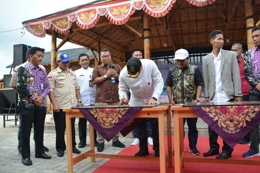 Bupati Tangerang Resmikan Kampung Tematik Waru Brilian Bojong Renged