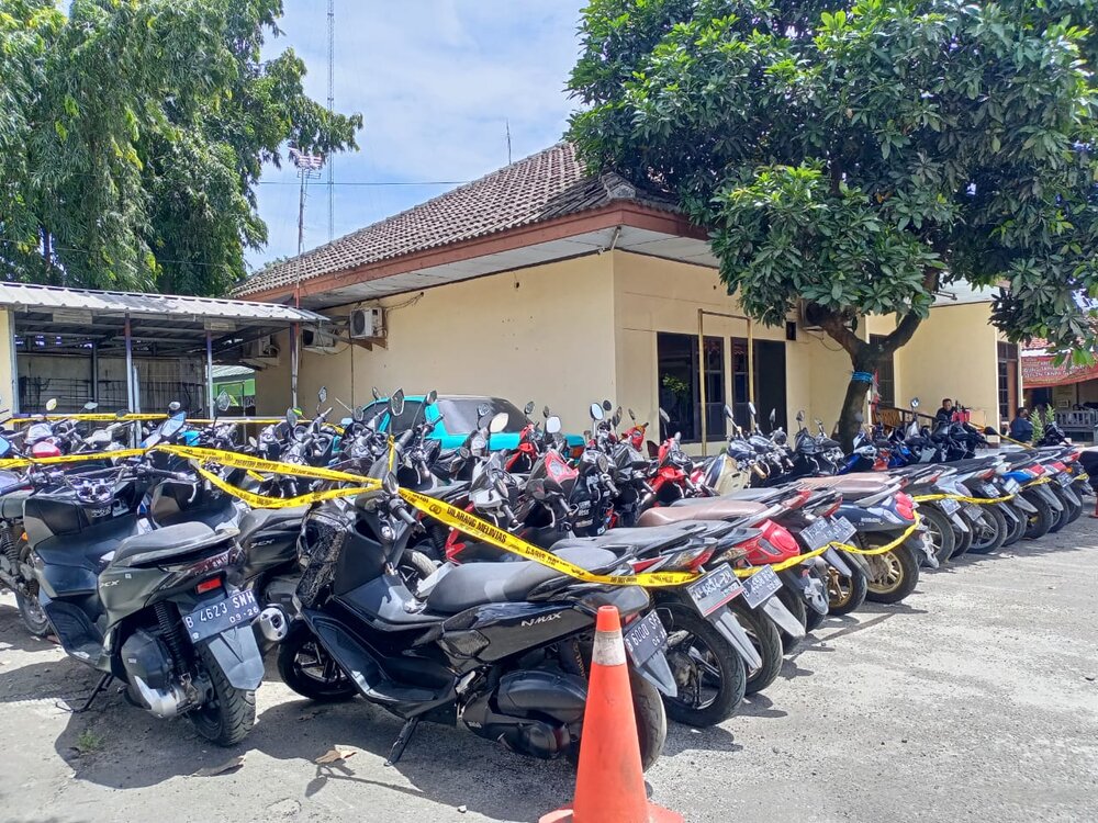 Polisi Tangkap 28 Pemuda Bersajam Hendak Tawuran di Legok Tangerang