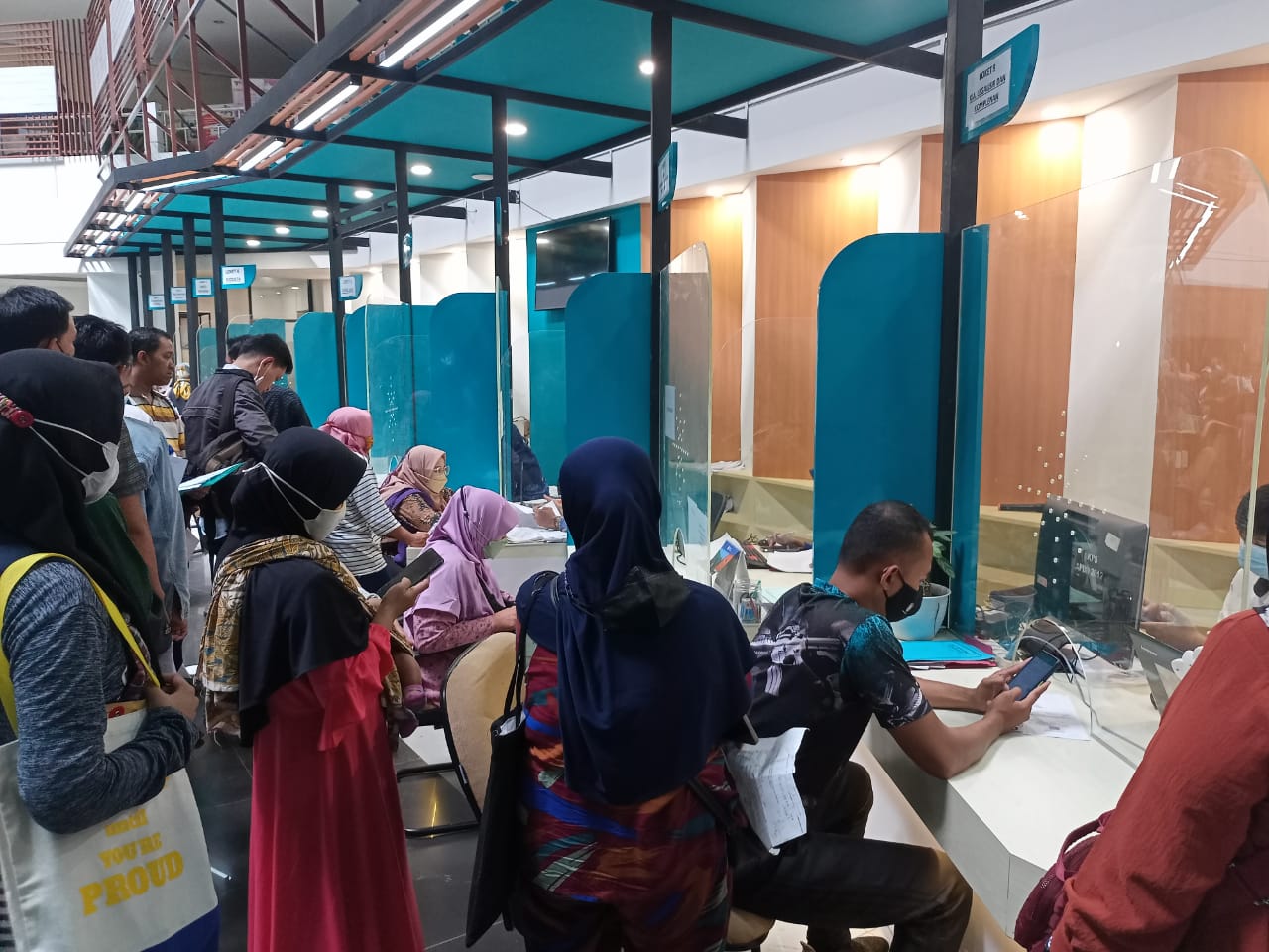 Blanko e-KTP di Disdukcapil Kabupaten Tangerang Masih Kosong, Sementara Diganti Suket