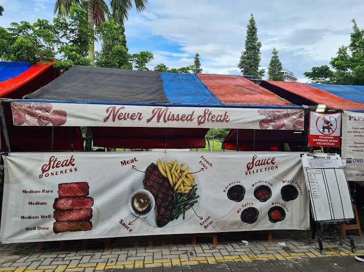 Steak Tenda Pinggir Jalan di Tangerang Ini Sehari Laku 200 Porsi