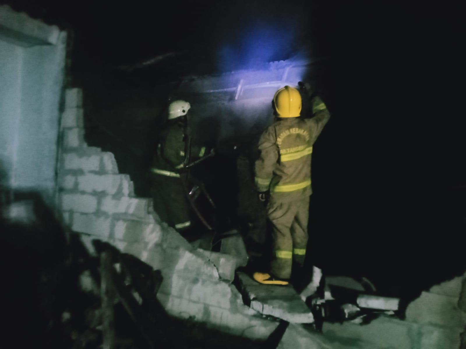 Tabung Gas Meledak, Rumah di Jambe Tangerang Ludes Terbakar